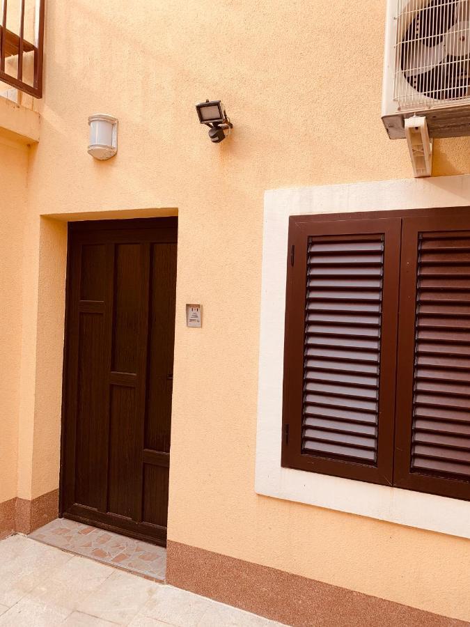 Novalja City Central Apartments Exterior foto