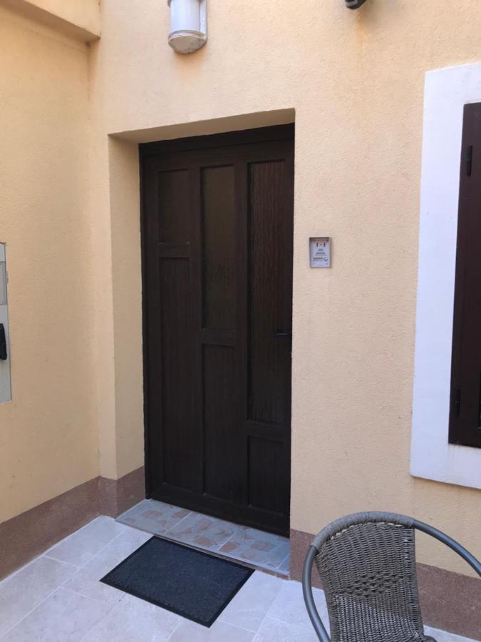 Novalja City Central Apartments Exterior foto